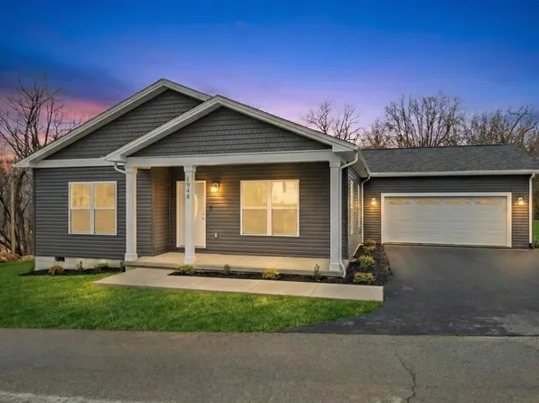 1948 Redwood Rd SE, Roanoke, VA 24014