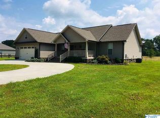 1284 Union Grove Rd, Guntersville, AL 35976