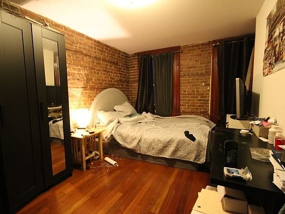 2nd image of 36 Avenue A #5E
