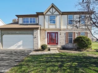 658 Mayfair Dr, Carol Stream, IL