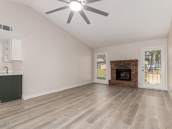 4th image of 4630 W CONTINENTAL Drive