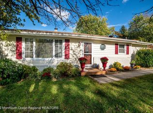 285 Newark Dr, Brick, NJ 08724