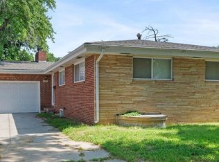 2302 E Blake St, Wichita, KS 67211