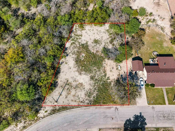 114 Encino Dr #4, Del Rio, TX 78840