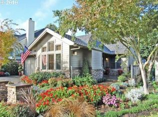 13301 SW Scotts Bridge Dr, Tigard, OR 97223