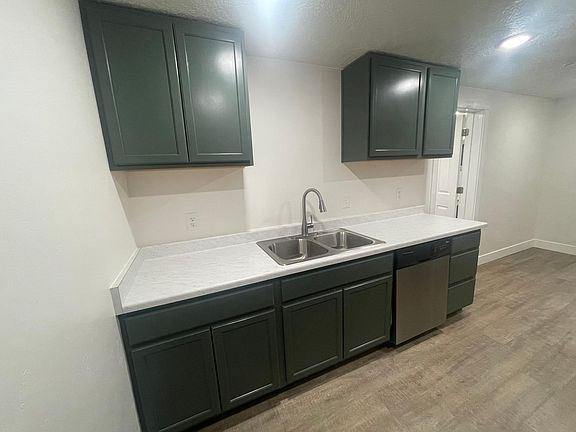 New, updated kitchen