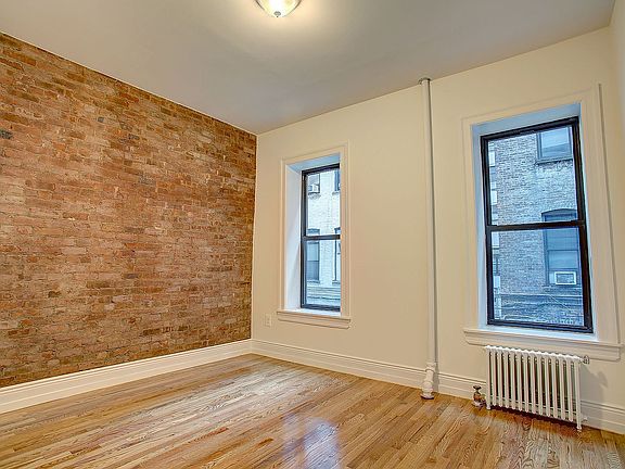 3rd image of 230 W 108th St APT 1D