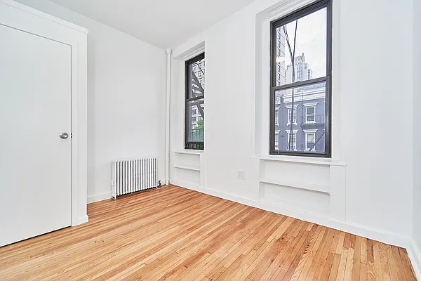 Rented by Living New York | media 10