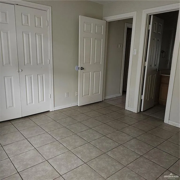 2 bed, 2.0 bath, 900 sqft, $800 — Photo 4