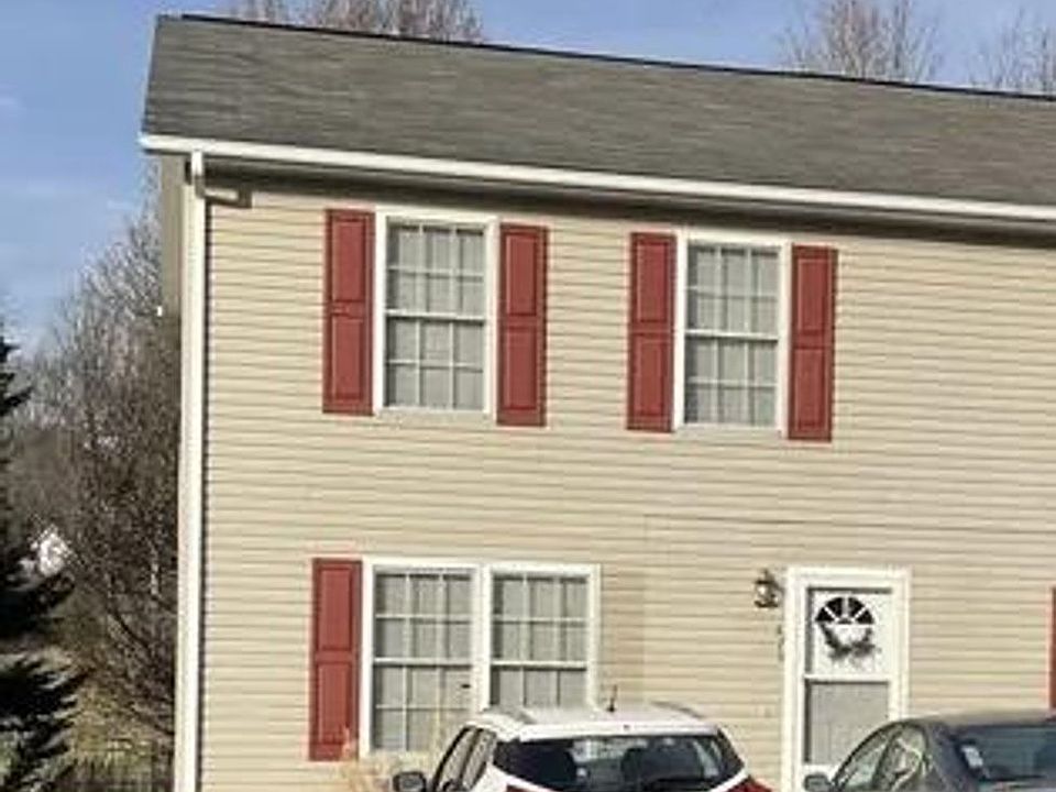 1st image of 570 Stone St