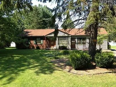 2448 Johnnycake Rd SE photo 1