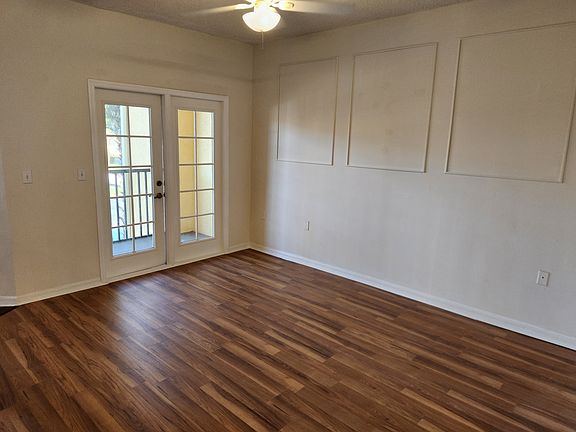 2nd image of 10861 Windsor Walk Dr #7208