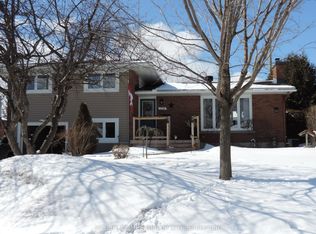 1224 Placid St, Ottawa, ON K2C3A6