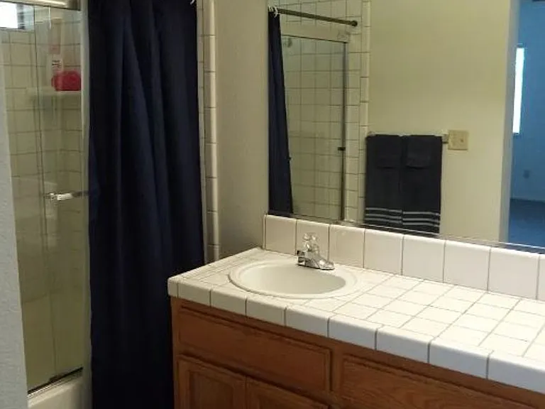 8812 Fox Creek Ct — Photo 7