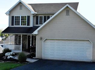 5514 N Coplay Rd, Whitehall, PA 18052