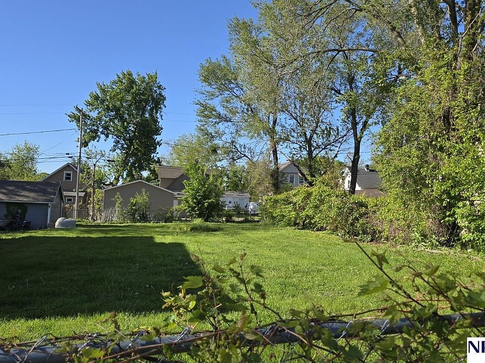 1st image of 4311 Burdette St