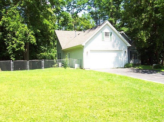 2nd image of 26380 W Bond Ave