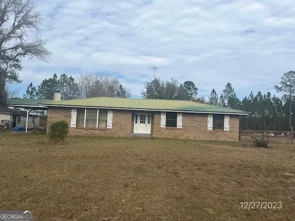 292 Horseshoe Loop, Saint George, GA 31562