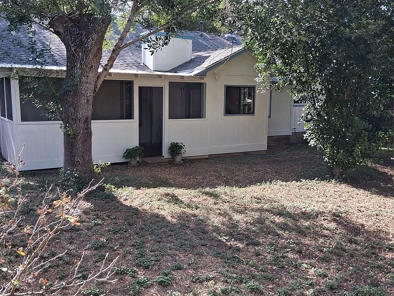 8904 Linton Dr — Photo 14