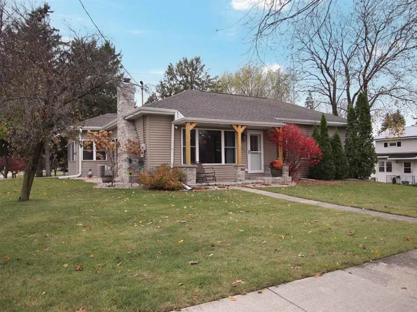 201 Lafayette St, Rosendale, WI 54974