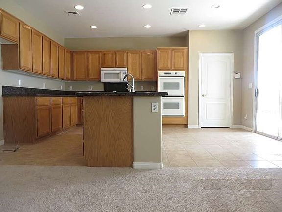 5th image of 2717 Carolina Blue Ave