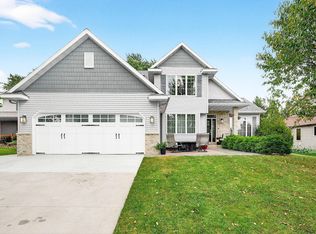 3930 Birmingham Ln NW, Rochester, MN 55901