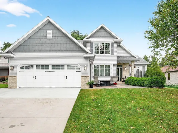 3930 Birmingham Ln NW, Rochester, MN 55901