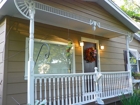 3rd image of 105 Maledon St