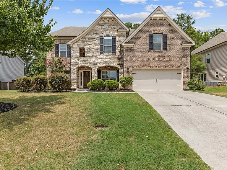 5440 Northview Lake — Photo 1