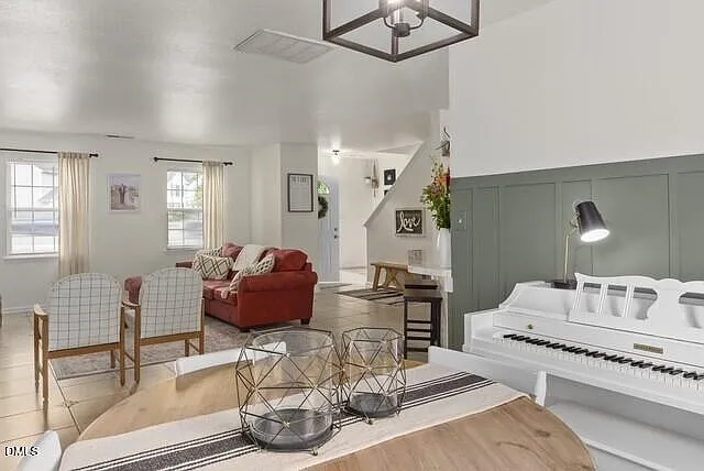 9 Tarrywood Ct — Photo 5