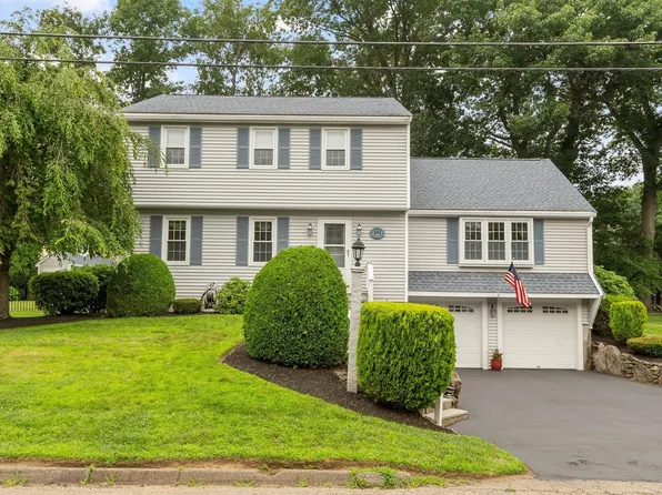170 Jamestown Rd, Leominster, MA 01453