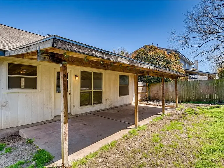 1804 Whirlwind Trl — Photo 21