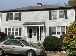 3 New Lexington Rd, North Kingstown, RI 02852