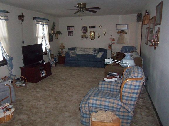 2nd image of 22 Washboard Ln