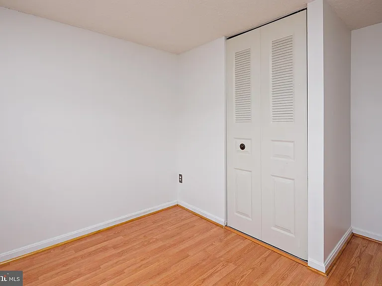 21 Valley Park Ct — Photo 23