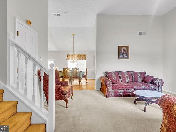 5th image of 1289 Labrador Ln