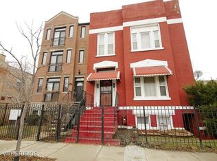 2524 W Warren Blvd, Chicago, IL 60612