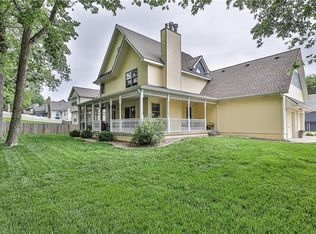 3312 N Black Forest Ave, Blue Springs, MO 64015