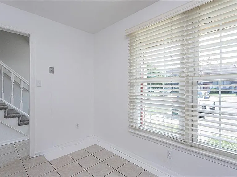 5684 Campus Dr — Photo 3