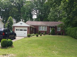 527 5th St, Tyrone, PA 16686