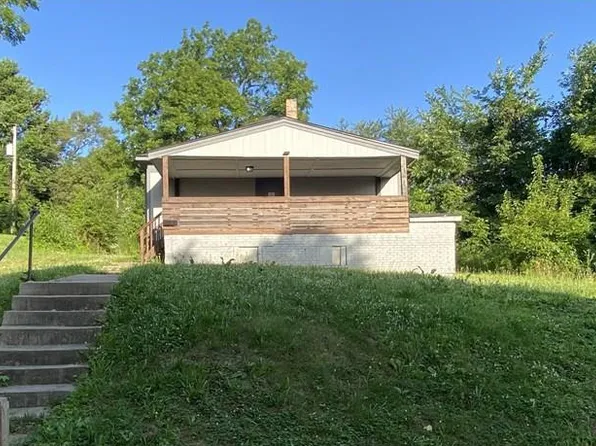 2928 Roosevelt St, Kansas City, KS 66104