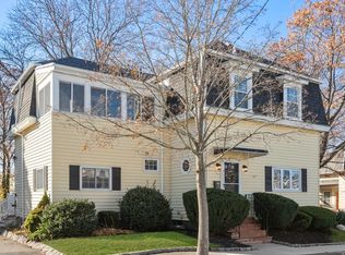 17 Edwards St, Quincy, MA 02169