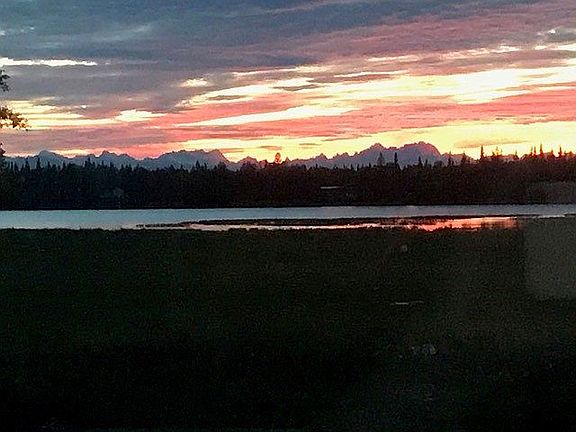 Sunset w Ice on Lake