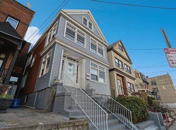 2nd image of 68 Linden Ave