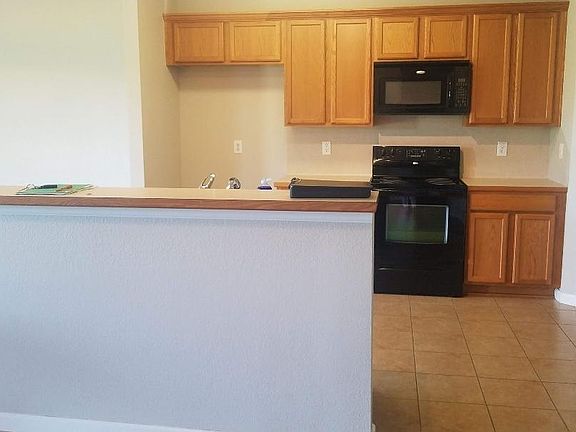 5th image of 26361 Poplar Glen Dr