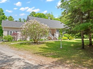 5040 Stonecrest Rd, Ottawa, ON K0A 3M0