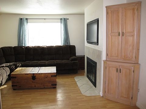 Lots of Natural Sunlight