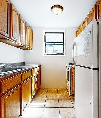 3rd image of 510 W 146th St APT 2B