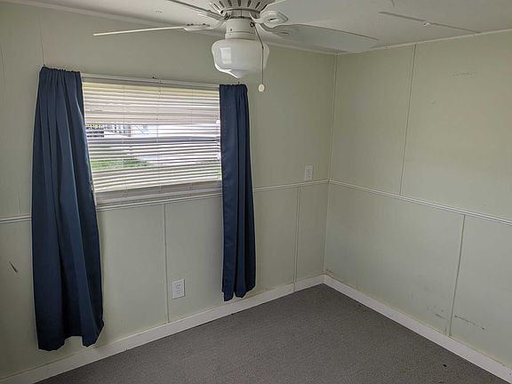 4th image of 918 Reed Canal Rd #307