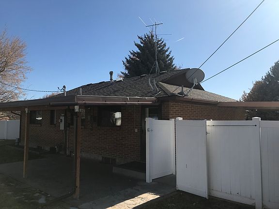 4th image of 634 Crestview Ave